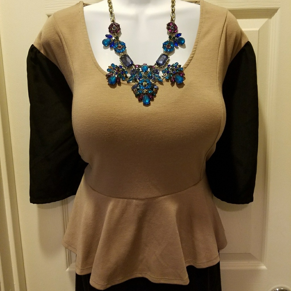 Multi-functional Mini Dress - Picture 3 of 6